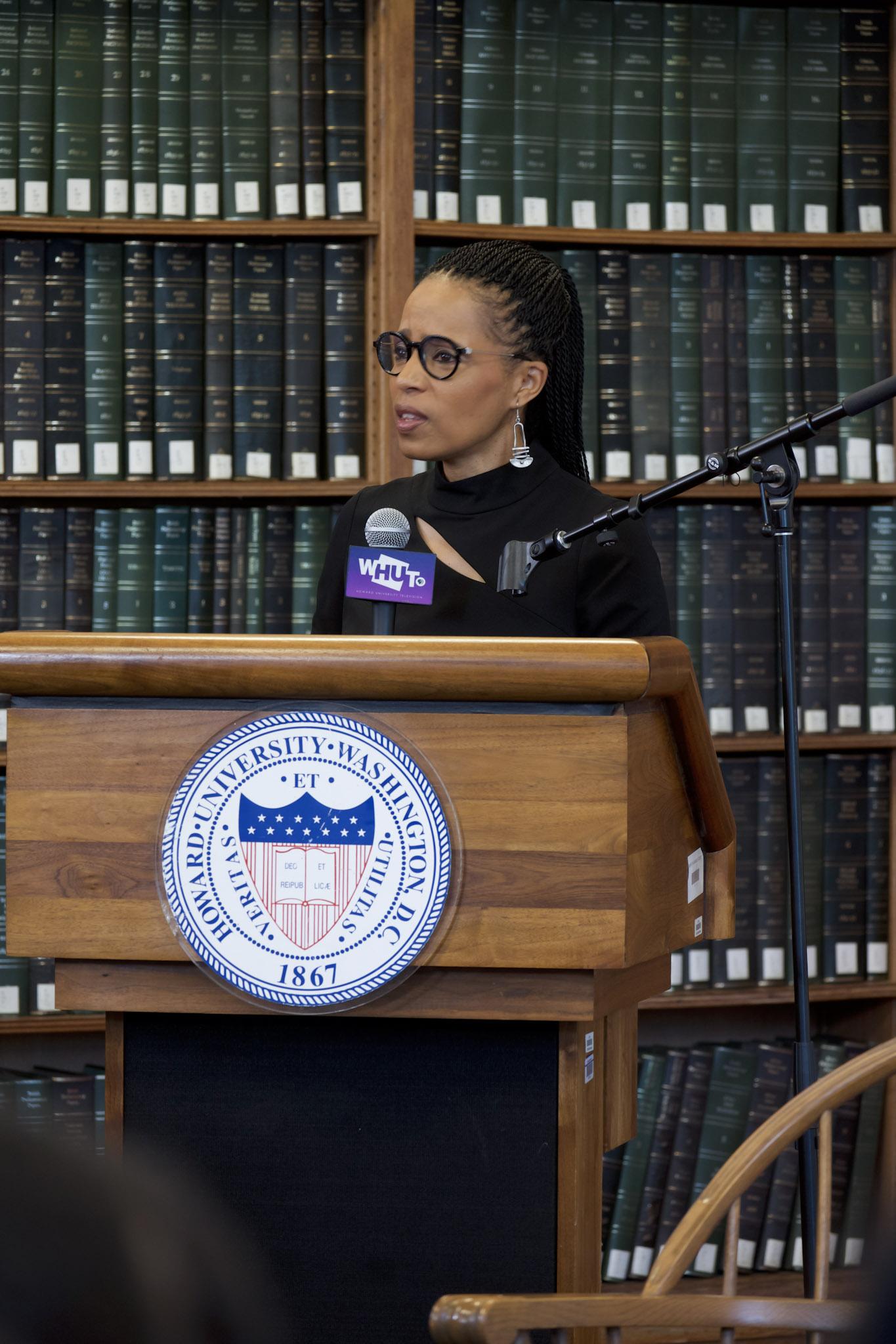 Sen. Angela Alsobrooks