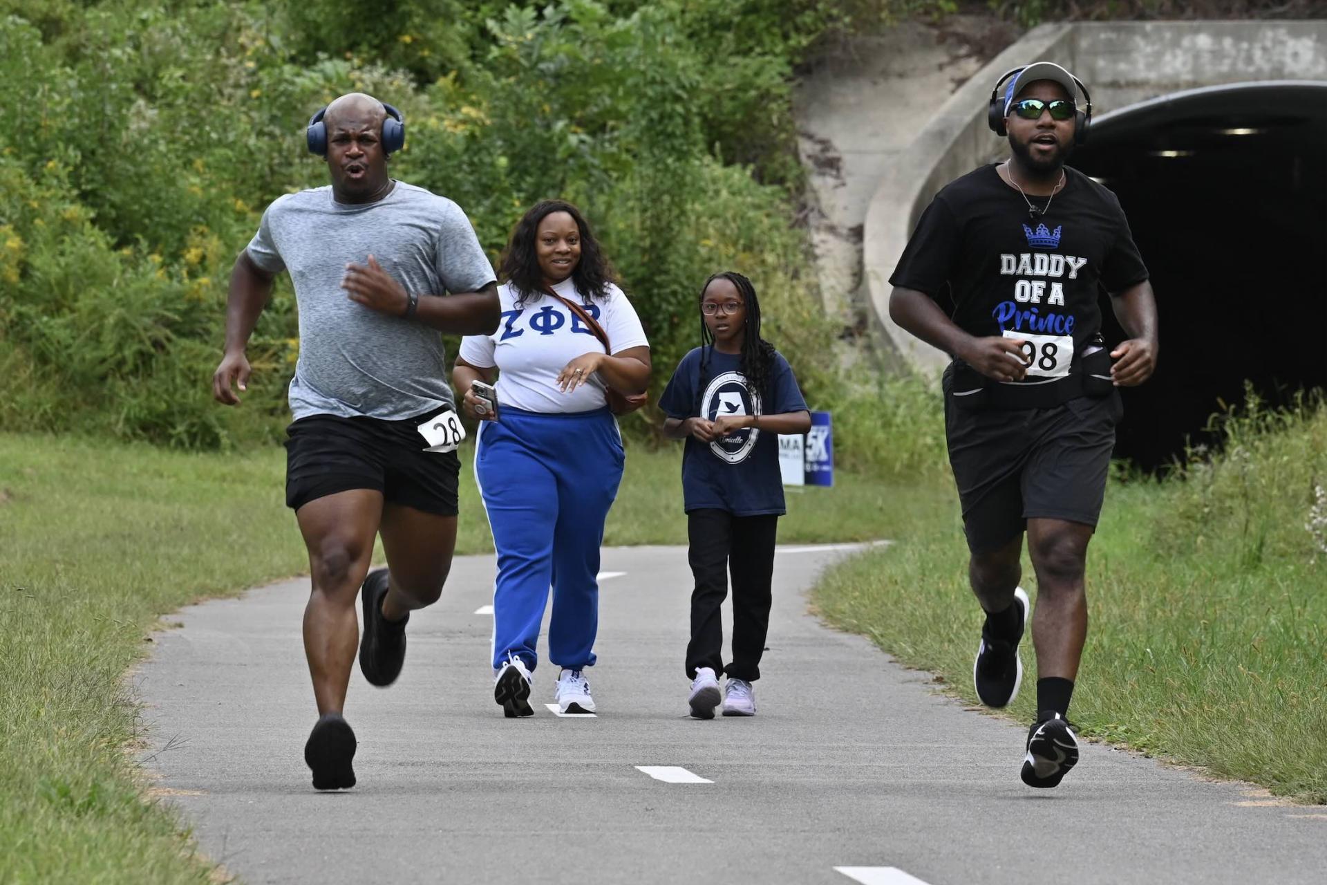 Family Runs at Prostate Walk