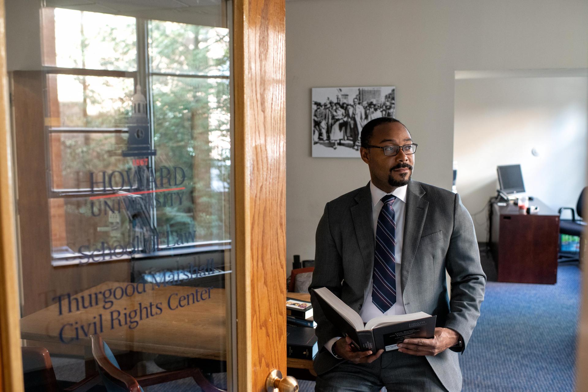 Prof. Justin Hansford