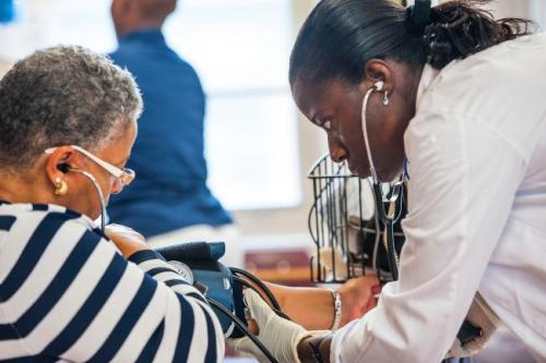 Medical Student Helps Patient