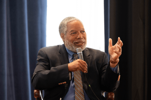 Dr. Lonnie Bunch