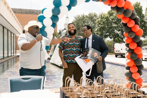 Anthony Anderson and Cedric the Entertainer with Howard University President Ben Vinson III