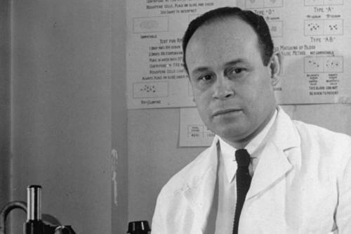 Charles Drew_archive photo in lab