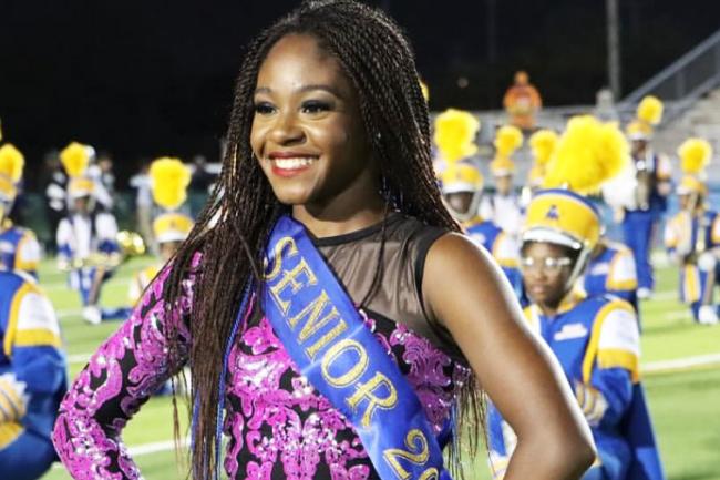 Ooh La La Freshman Keziah Robinson 