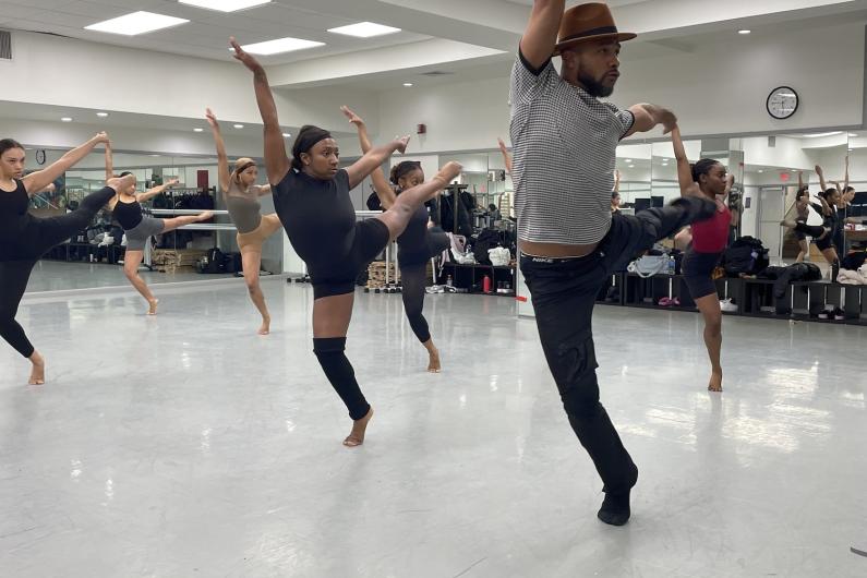 Anthony Burrell rehearses with Howard University dance students