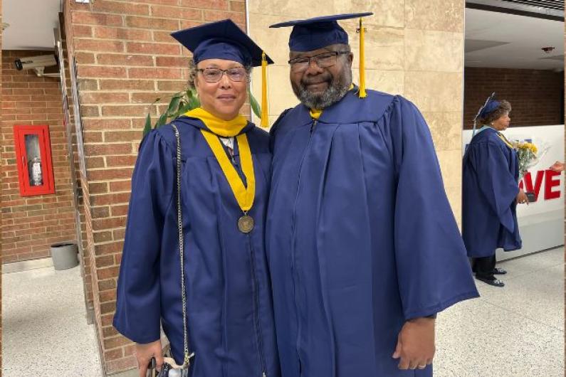 Dr Cannon-Smith and Mr Smith at Commencement 157
