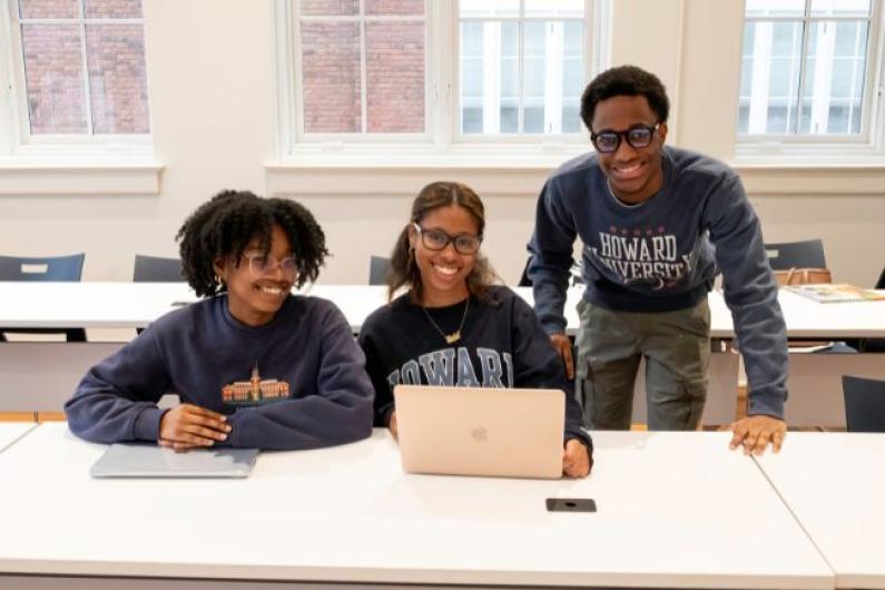 Students in School of Education 