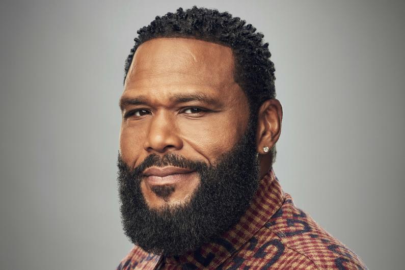 A headshot of the actor Anthony Anderson
