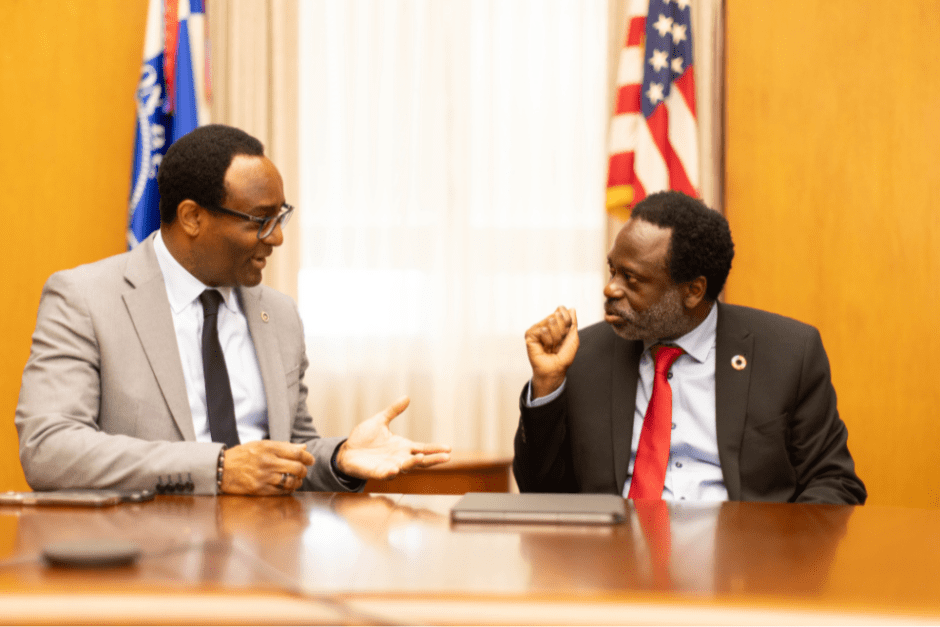President Vinson and U.N. Undersecretary-General Tshilidzi Marwala