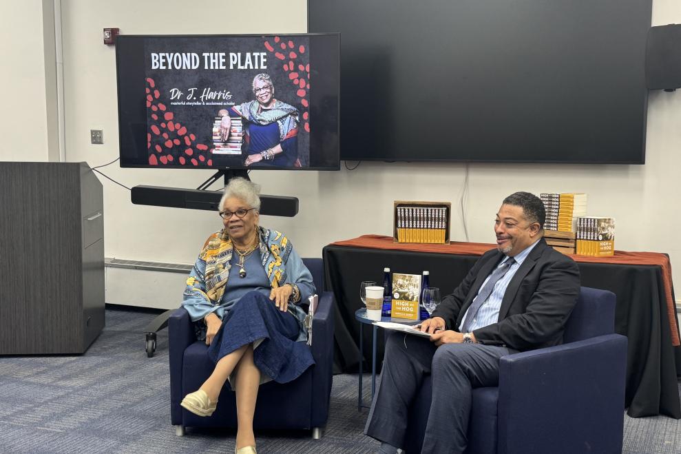 Jessica High on the Hog