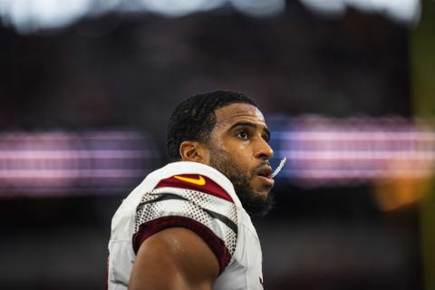 Bobby Wagner during Washington football game