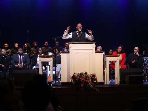 Rev. Cecil Duffie at 1/12 Chapel Service