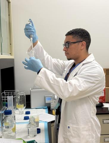 McGinley in a Howard University lab