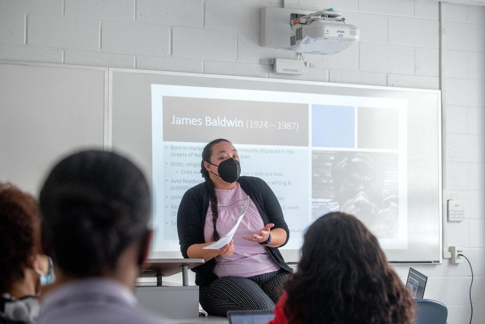 Professor Barbra Chin discusses "Sonny's Blues" with her morning African-American Literature class