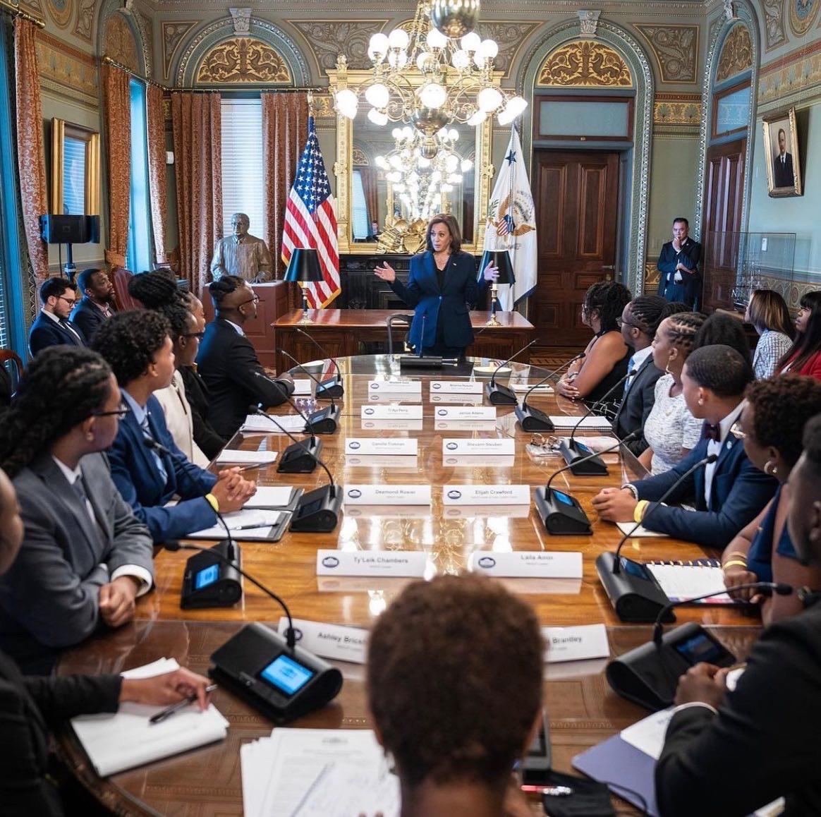 Howard Law Students Meet With VP Kamala Harris | The Dig At Howard ...