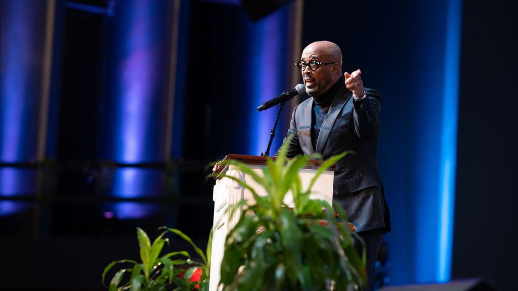 At Sunday’s Call to Chapel, attendees become invigorated by the sermon from Rev. Dr. Frederick D. Haynes III, senior pastor Dallas' Friendship-West Baptist Church. 