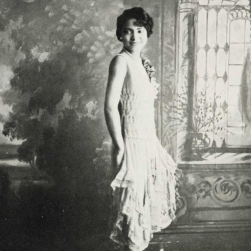 Mazie Hubbard, Miss Howard 1929