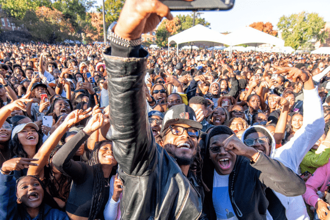 Homecoming2021Yardfestselfie