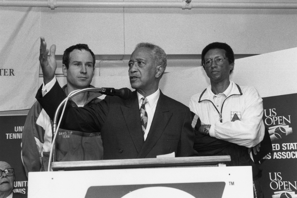 Howard University alumnus and New York mayor David Dinkins.