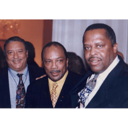 Photo of Quincy Jones with Arturo Sandoval