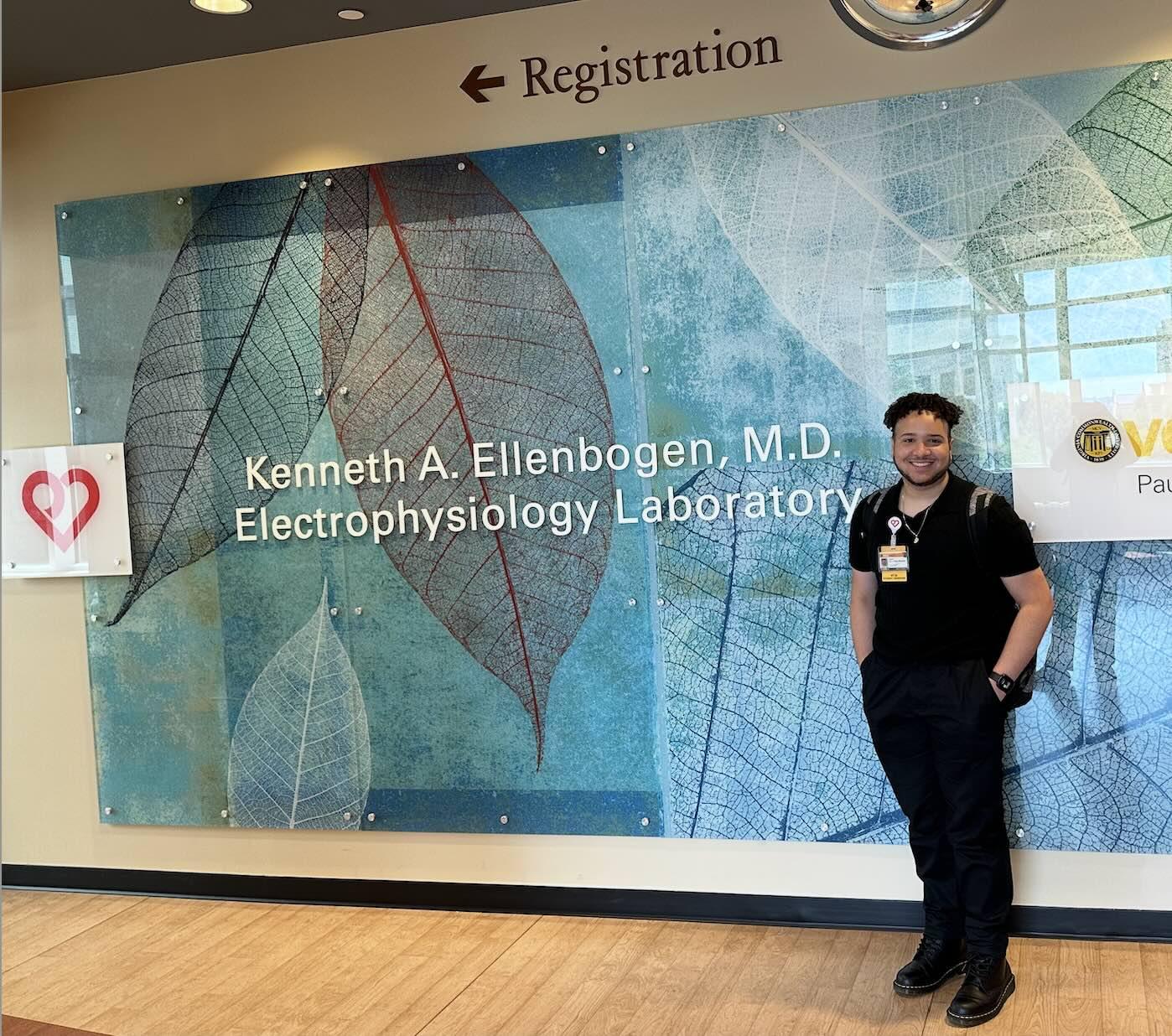 Junior Esteban De La Rosa Martinez_pictured_Howard University Amgen Scholar