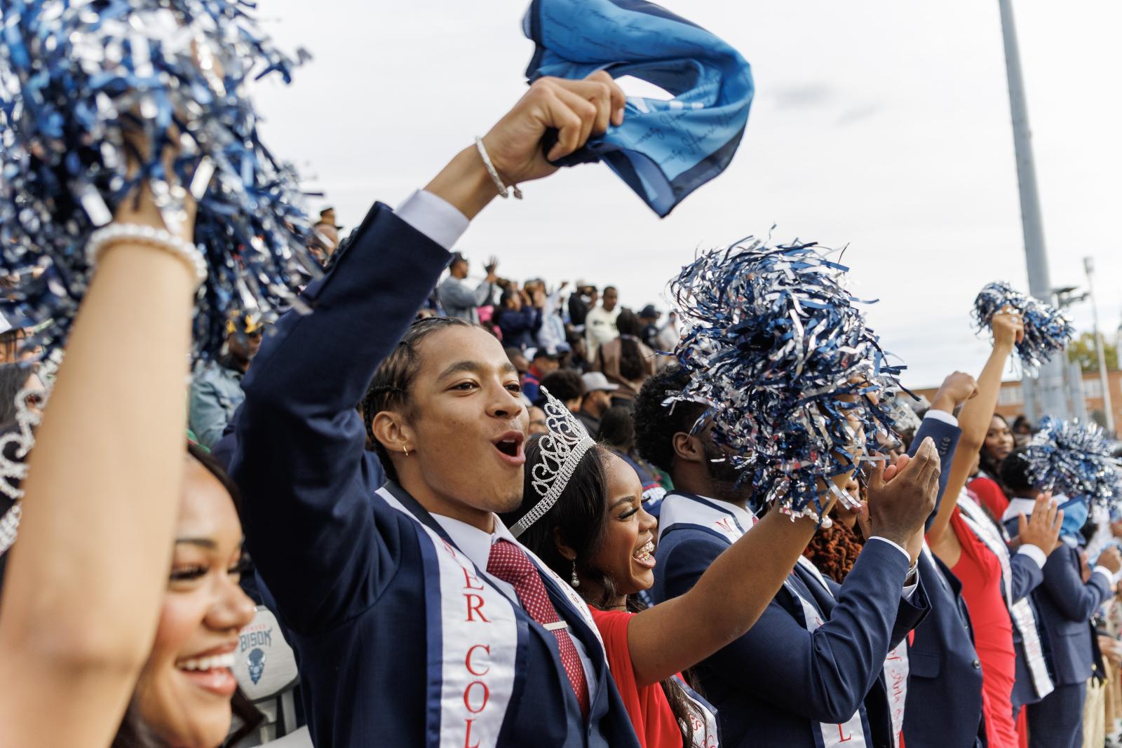 Homecoming Photo Essay - court cheering