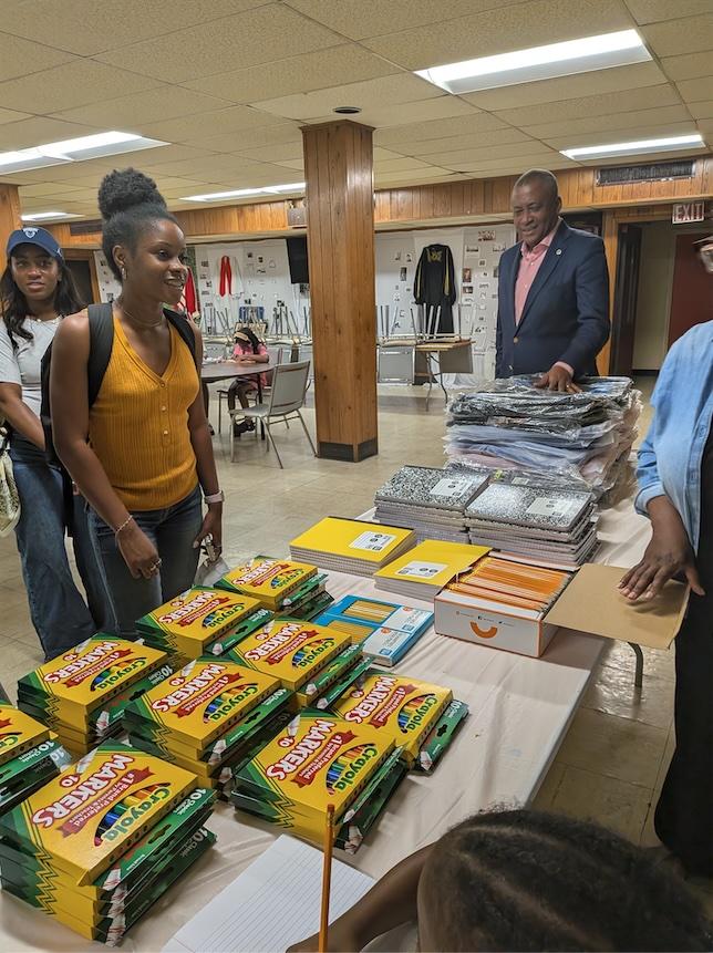 Joe Leonard at External Affiars Backpack Event